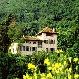 Bed & Breakfast Domaine Du Parais