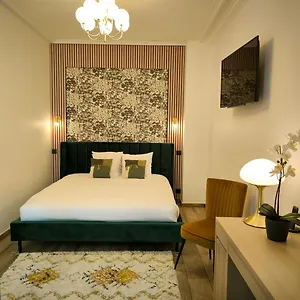 Le Twelve 3* Paris